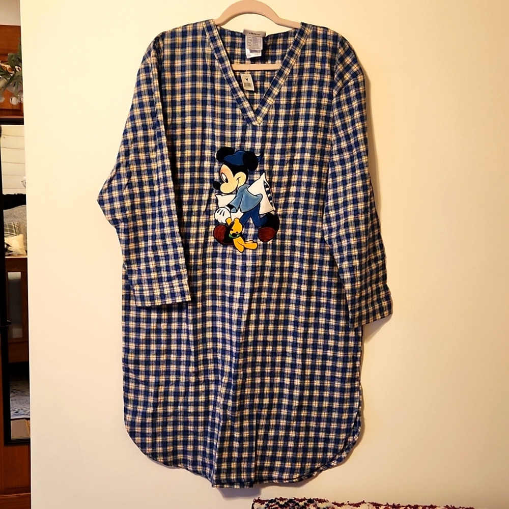 NWT Disney flannel night shirt
